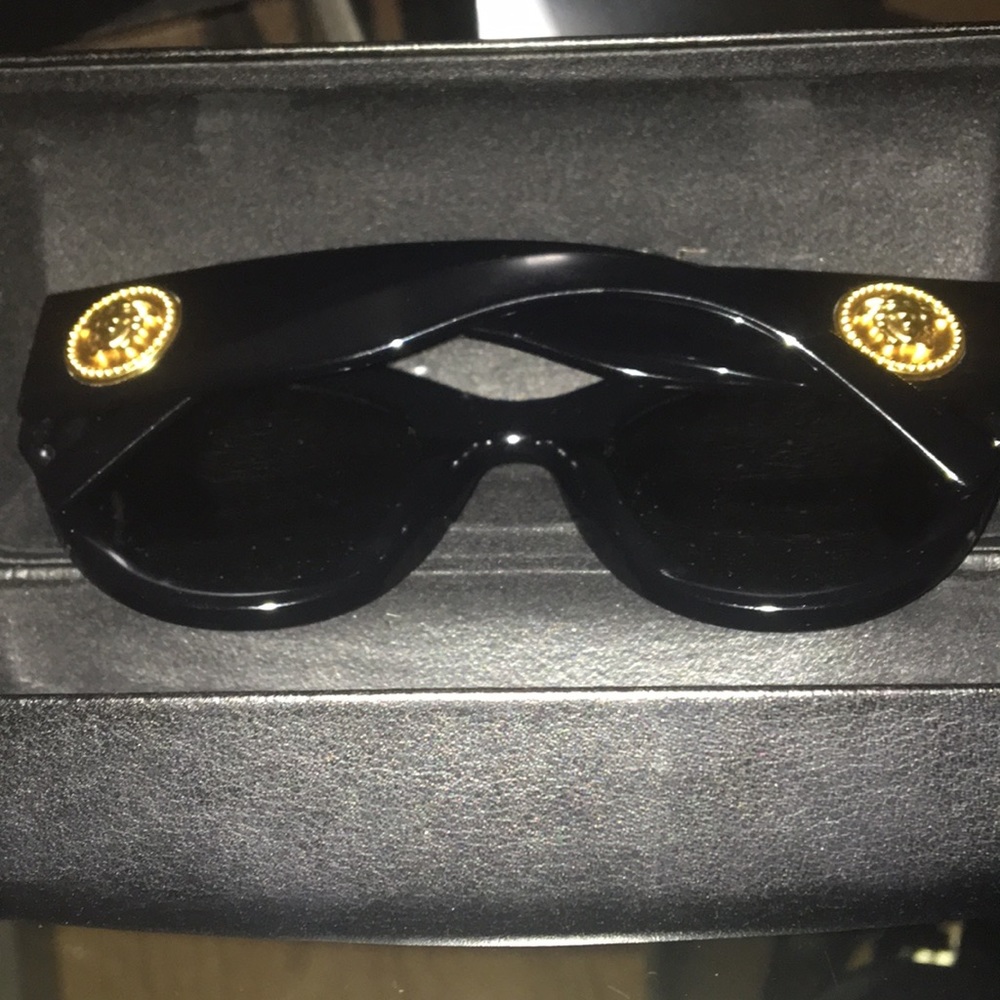 VERSACE GLASSES - Picture 3 of 7